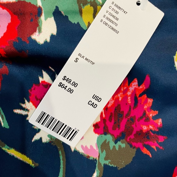 🆕 UO Floral Satin Mini Skirt With Lace Trim - Picture 5 of 7